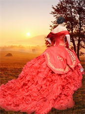 Western Gold Eagle Embroidery Court Train Red Organza Bottom Ruffles Quinceanera Gown