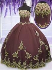 Strapless Floor Length Burgundy Quinceanera Court Ball Gown With Gold Applique
