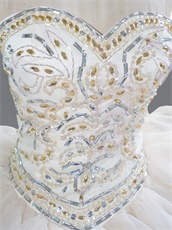 Elegant V-Shaped Waist Horsehair Organza Ruffles Puffy Quinceanera Ball Gown Beige