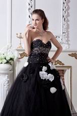 Sweetheart Balck Ball Gown Prom Dresses With White Flowers