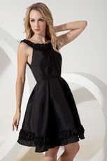 Modest Scoop A-line Knee Length Black Taffeta Short Prom Dress