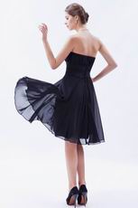 Strapless Knee Length Black Beach Bridesmaid Dress