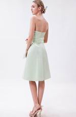 Wholesale Pale Green Beach Party Bridesmaid Dresses