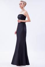 Inexpensive Strapless Black Taffeta Girls In Bridesmaid Dress