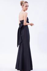 Inexpensive Strapless Black Taffeta Girls In Bridesmaid Dress