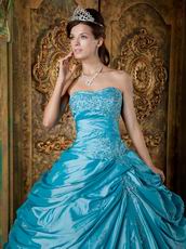 Appliqued Sweetheart Deep Sky Blue Quinceanera Gowns