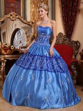 Royal Blue Embroidery Quinceanera Dress To Girl