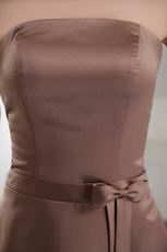 Strapless Knee-length Chocolate Bowknot Bridesmaid Dress