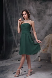 Strapless Knee-length Green Chiffon Bridesmaid Dress 2014 lovely