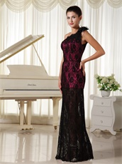 Left Single Strap Feather Decorate Black Lace Evening Gowns With Half Lining