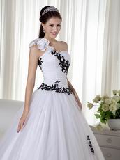 One Shoulder White Quince Dress With Black Leaves Decorate