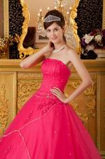 Girls In Deep Pink Quinceanera Dress With Crystals Decorate