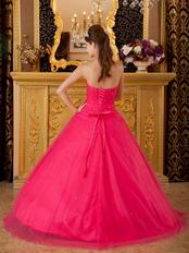 Girls In Deep Pink Quinceanera Dress With Crystals Decorate