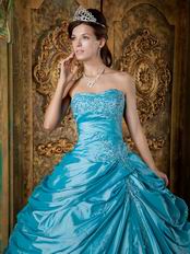 Appliqued Sweetheart Deep Sky Blue Quinceanera Gowns