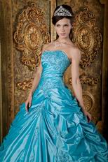 Appliqued Sweetheart Deep Sky Blue Quinceanera Gowns