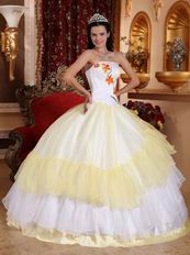 White Embroideried Flower Lovely Quinceanera Dress Gowns