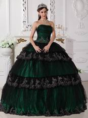 Dark Green Quinceanera Dress Covered With Black Tulle