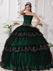 Dark Green Quinceanera Dress Covered With Black Tulle