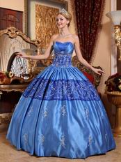 Royal Blue Embroidery Quinceanera Dress To Girl