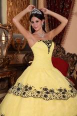 Moon Yellow Lace Cascade Layers Skirt Quinceanera Gown