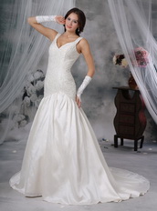 Exquisite Straps Wedding Bridal Dress With Beading Low Price