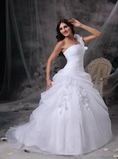 One Shoulder White Wedding Dress With Handmade Flowers Low Price