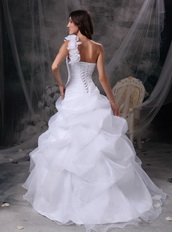 One Shoulder White Wedding Dress With Handmade Flowers Low Price