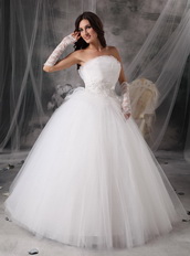 Off White Strapless Floor-length Tulle Puffy Wedding Gown Discount Low Price