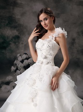 White A-line One Shoulder Organza Puffy Wedding Dress Cheap Low Price