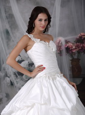 Bubble Skirt One shoulder Looks Puffy Wedding Dress White Low Price