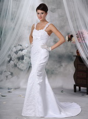 Luxurious Trumpet Petite Wedding Gown With Lace Appliques Low Price