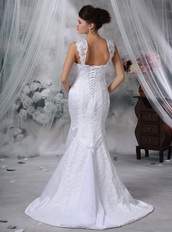 Luxurious Trumpet Petite Wedding Gown With Lace Appliques Low Price