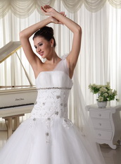 One Shoulder Wedding Gown Watteau Train With Appliques Bodice Low Price