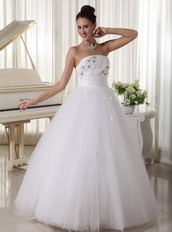 Hand Made Flowers on Wedding Dress With A-line Strapless Low Price