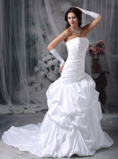 Pretty Taffeta Bubble Wedding Gown With Black Beading Low Price