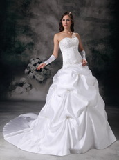 Sweetheart Beautiful Embroidery White Wedding Dress Puffy Low Price