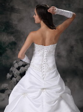 Sweetheart Beautiful Embroidery White Wedding Dress Puffy Low Price