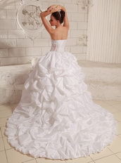 Sweetheart Appliques and Pick-ups Ball Gown Wedding Gowns With Chapel Train Low Price