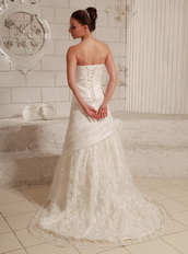 Top Seller Handcrafted Flower Customize Wedding Dress With Lace Low Price