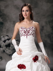 White Sweetheart Bridal Wedding Dress With Wine Red Embroidery Low Price