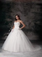 Beautiful Ball Gown Sweetheart Appliqued Wedding Bridal Gown Low Price