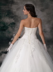 Beautiful Ball Gown Sweetheart Appliqued Wedding Bridal Gown Low Price