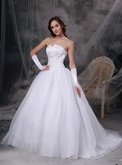 V Shaped Strapless Organza Embrioderied Wedding Dress Low Price