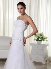 Lovely Applique Decorate Net Wedding Dress Strapless Cheap Price Low Price