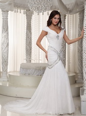 Sexy Mermaid V-neck Petite Wedding Dress With Rhinestone Low Price