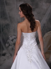 Beautiful Strapless Embriodery Wedding Bridal Dress In White Low Price