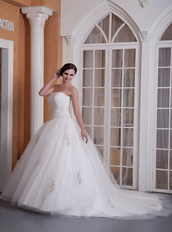 Embroidery Strapless Chapel Train Puffy Wedding Gowns Bridal Low Price