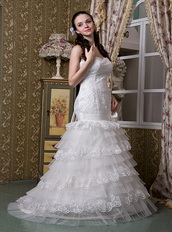 Lace Fashionable Ruffled Layers Discount Wedding Dress For Sale Low Price