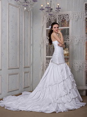 Luxurious Sweetheart Cascade Taffeta Skirt Wedding Dress Low Price