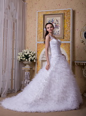 One Shoulder Puffy Affordable Bridal Dress Sample Sale Low Price